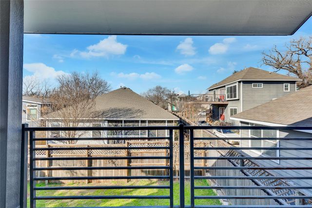 2105 Pennsylvania Ave 2, Austin, TX 78702