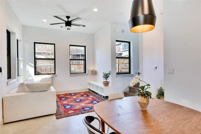 2105 Pennsylvania Ave 2, Austin, TX 78702