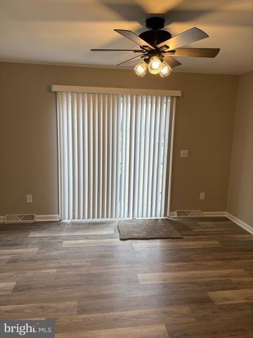 112 FORT DIX RD, Pemberton, NJ 08068