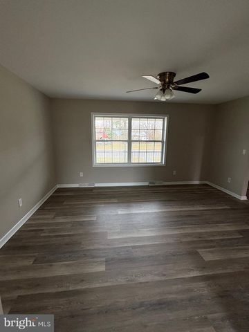 112 FORT DIX RD, Pemberton, NJ 08068