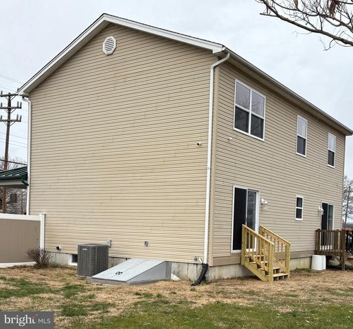 112 FORT DIX RD, Pemberton, NJ 08068