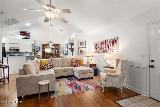 1114 Gerrits Landing, Brandon, MS 39047