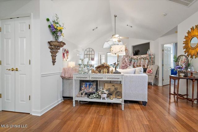 1114 Gerrits Landing, Brandon, MS 39047