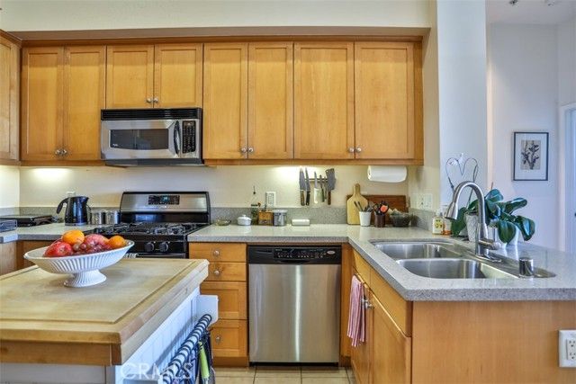 150 S San Fernando Boulevard 401, Burbank, CA 91502