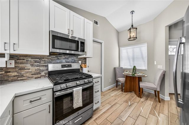 9290 Hot Springs, Corona, CA 92883