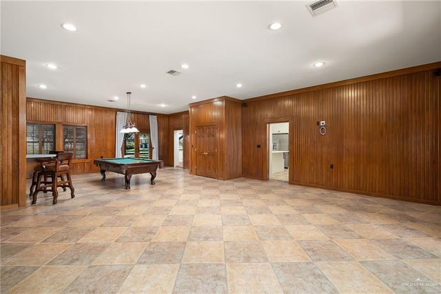 4725 Mile 6 Road, Mcallen, TX 78504