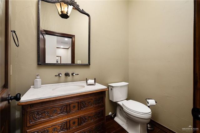 4725 Mile 6 Road, Mcallen, TX 78504