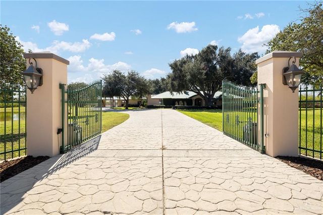 4725 Mile 6 Road, Mcallen, TX 78504