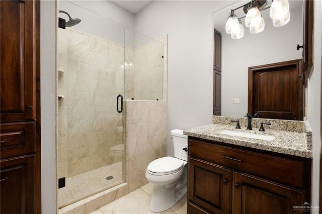 4725 Mile 6 Road, Mcallen, TX 78504