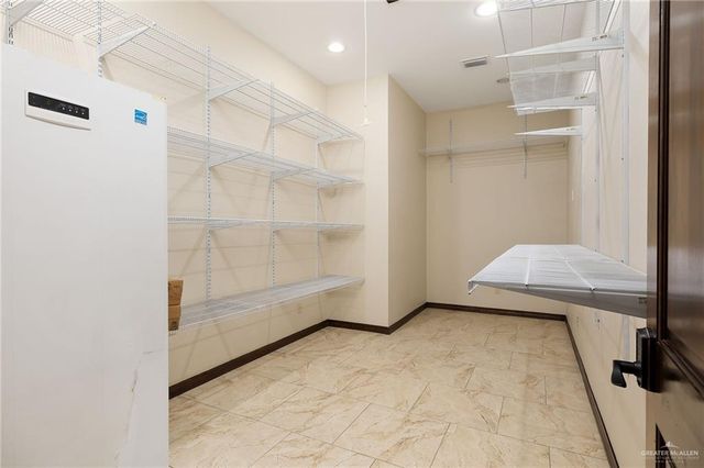 4725 Mile 6 Road, Mcallen, TX 78504