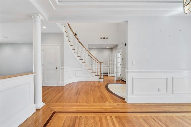 20 Eagle Dr, Mashpee, MA 02649