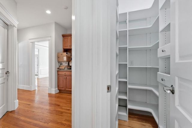 20 Eagle Dr, Mashpee, MA 02649