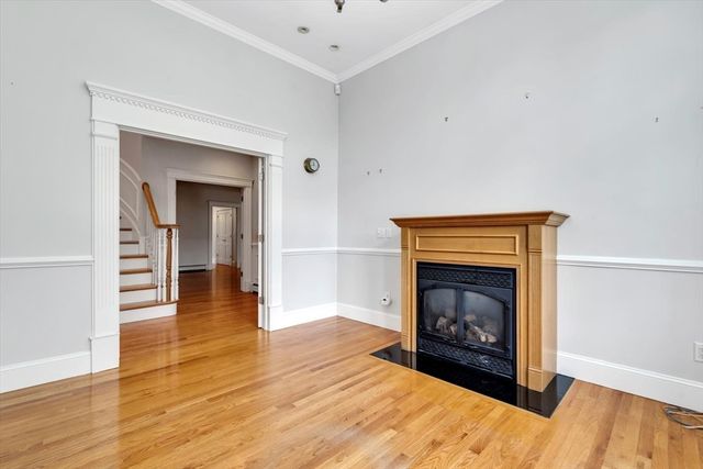20 Eagle Dr, Mashpee, MA 02649