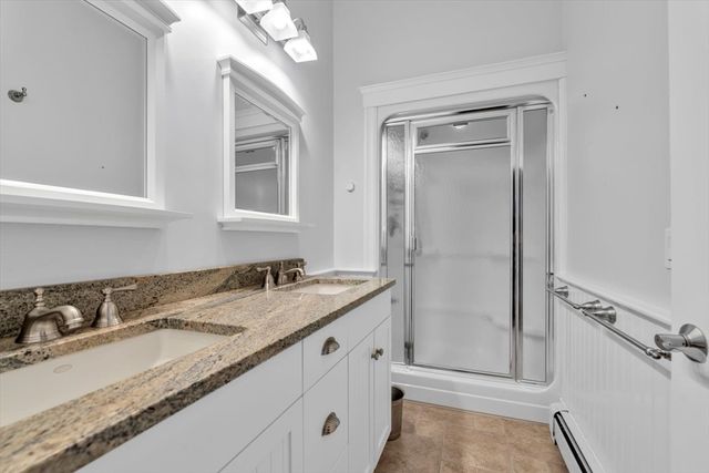 20 Eagle Dr, Mashpee, MA 02649