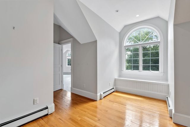 20 Eagle Dr, Mashpee, MA 02649