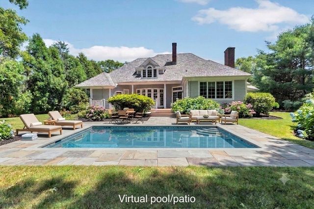 20 Eagle Dr, Mashpee, MA 02649