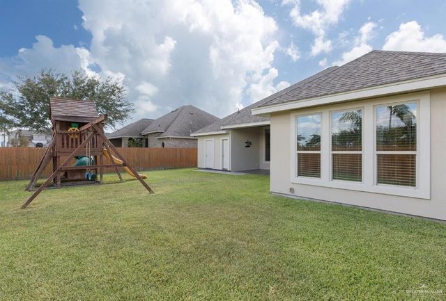 1420 Finch Lane, Edinburg, TX 78541