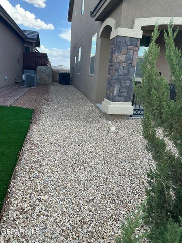 13490 COLDHAM Street, El Paso, TX 79928
