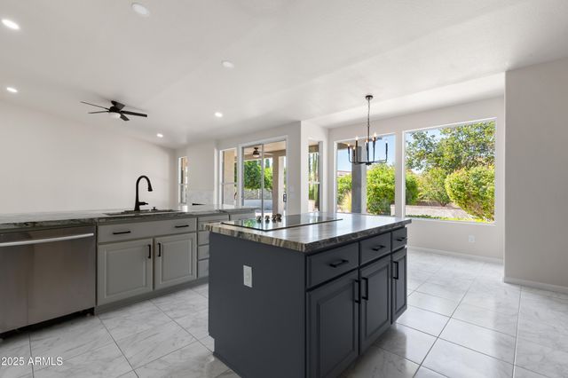 9222 E NACOMA Drive, Sun Lakes, AZ 85248