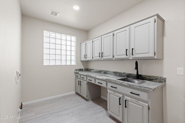 9222 E NACOMA Drive, Sun Lakes, AZ 85248