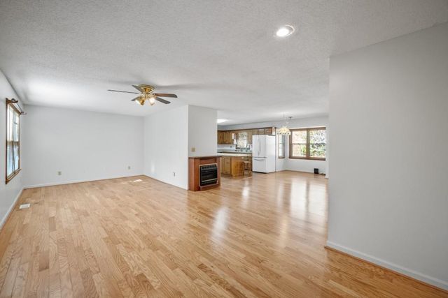 125 Honey Dew Drive, Canton, GA 30114