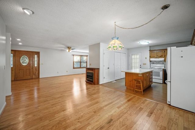 125 Honey Dew Drive, Canton, GA 30114