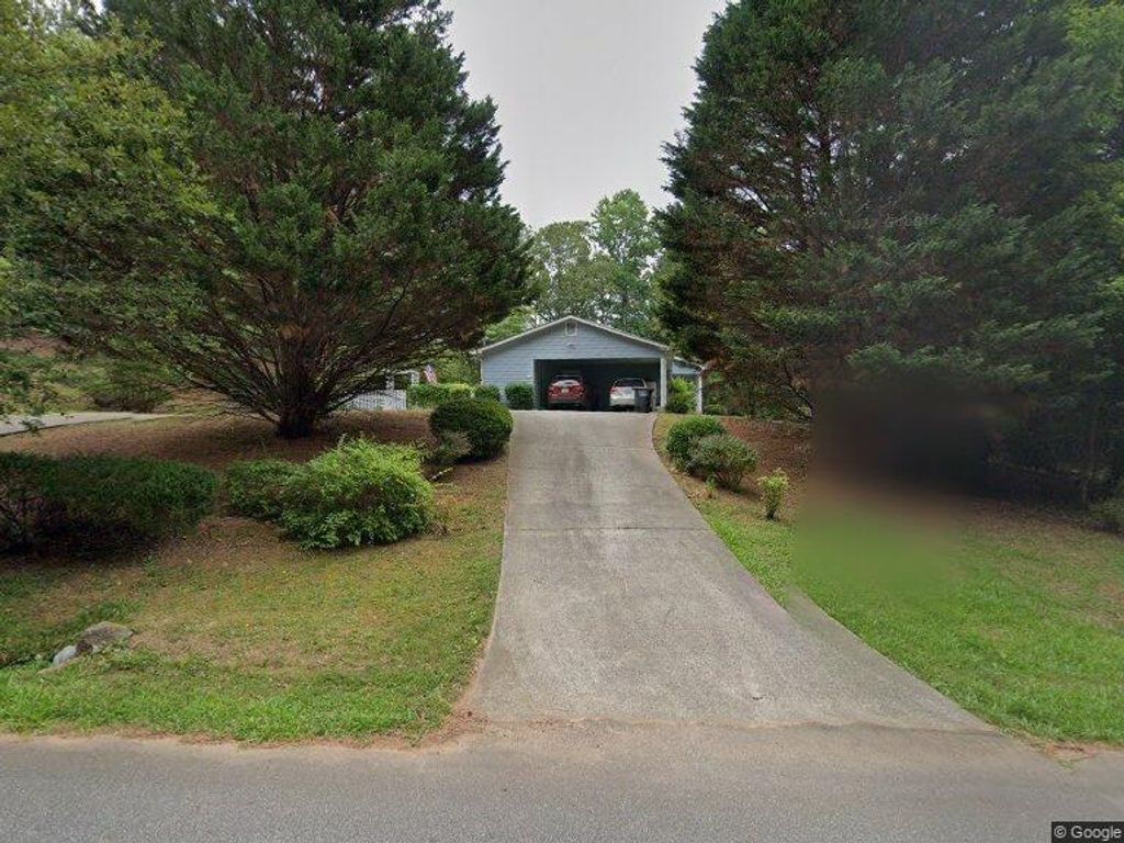 125 Honey Dew Drive, Canton, GA 30114