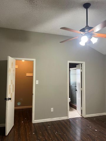 1615 Brickarbor Drive, Katy, TX 77449