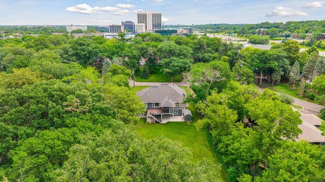 19 Westwood Road, Minnetonka, MN 55305