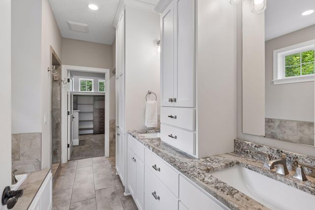 19 Westwood Road, Minnetonka, MN 55305