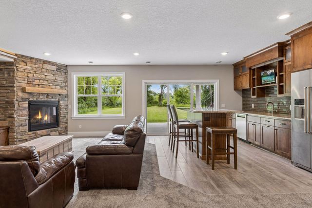 19 Westwood Road, Minnetonka, MN 55305