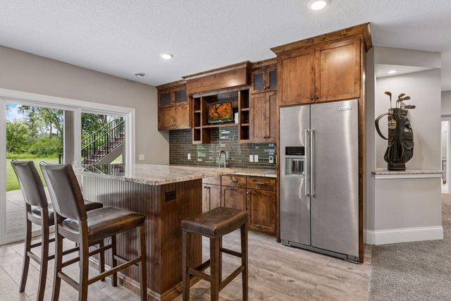 19 Westwood Road, Minnetonka, MN 55305