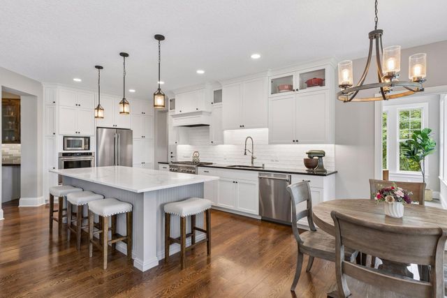 19 Westwood Road, Minnetonka, MN 55305