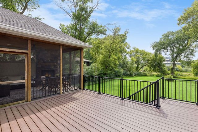 19 Westwood Road, Minnetonka, MN 55305