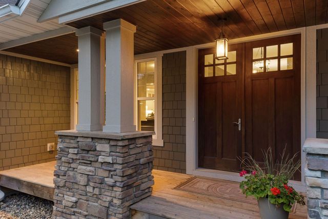 19 Westwood Road, Minnetonka, MN 55305