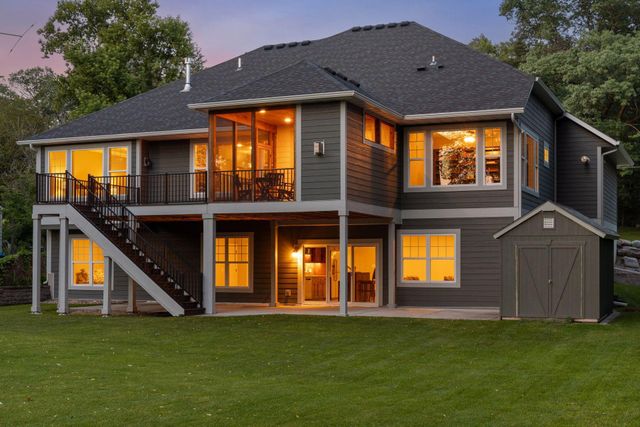 19 Westwood Road, Minnetonka, MN 55305