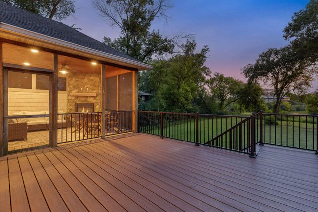 19 Westwood Road, Minnetonka, MN 55305