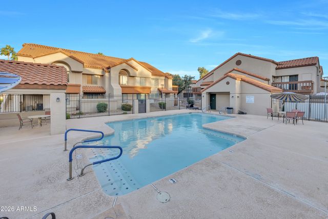 818 S Westwood Drive 233, Mesa, AZ 85210