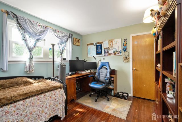 17 David Drive, North Brunswick, NJ 08902