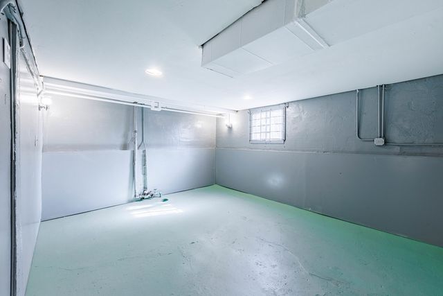 316 S 2nd Avenue, Maywood, IL 60153