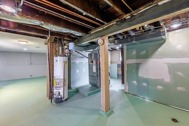 316 S 2nd Avenue, Maywood, IL 60153