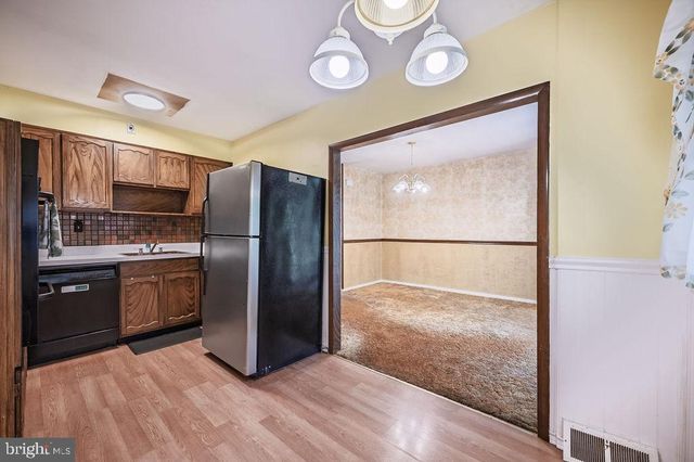 12322 WYNDOM RD, Philadelphia, PA 19154