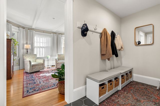 21 Chandler St, Haverhill, MA 01835