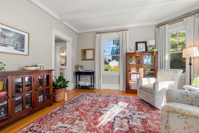 21 Chandler St, Haverhill, MA 01835