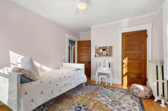 21 Chandler St, Haverhill, MA 01835