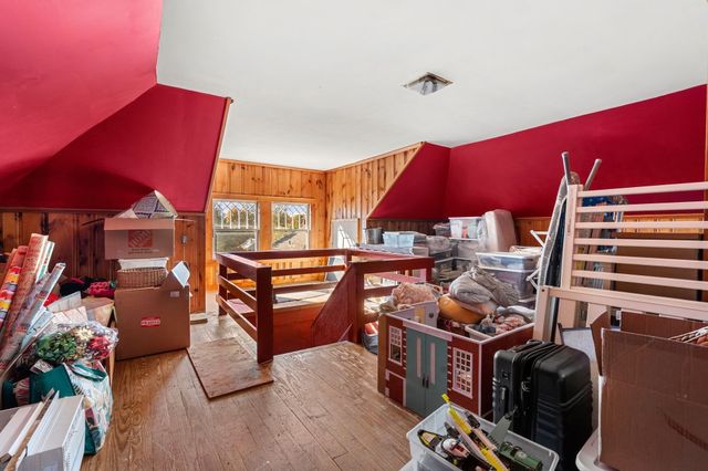 21 Chandler St, Haverhill, MA 01835