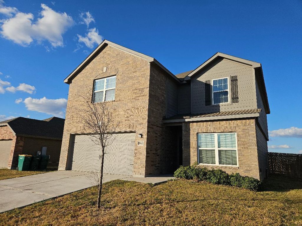 18412 Speculator LN, Elgin, TX 78621
