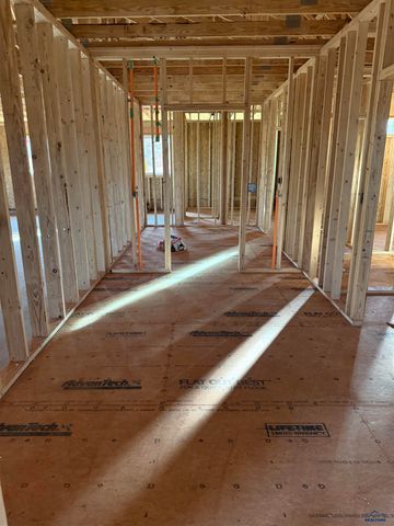 5759 WIND RIVER RD, Rapid City, SD 57702