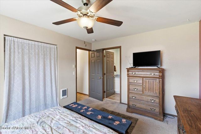 900 E Shasta AVE, Post Falls, ID 83854