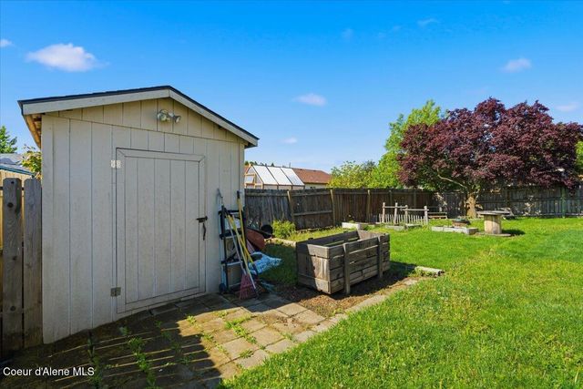 900 E Shasta AVE, Post Falls, ID 83854